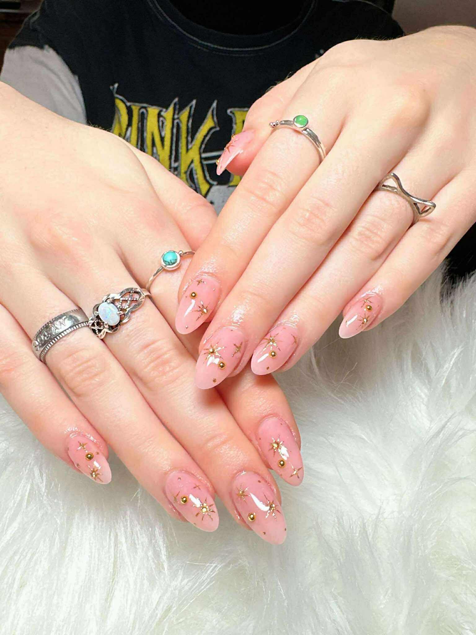 Cozy Nails & Spa nail photo 3
