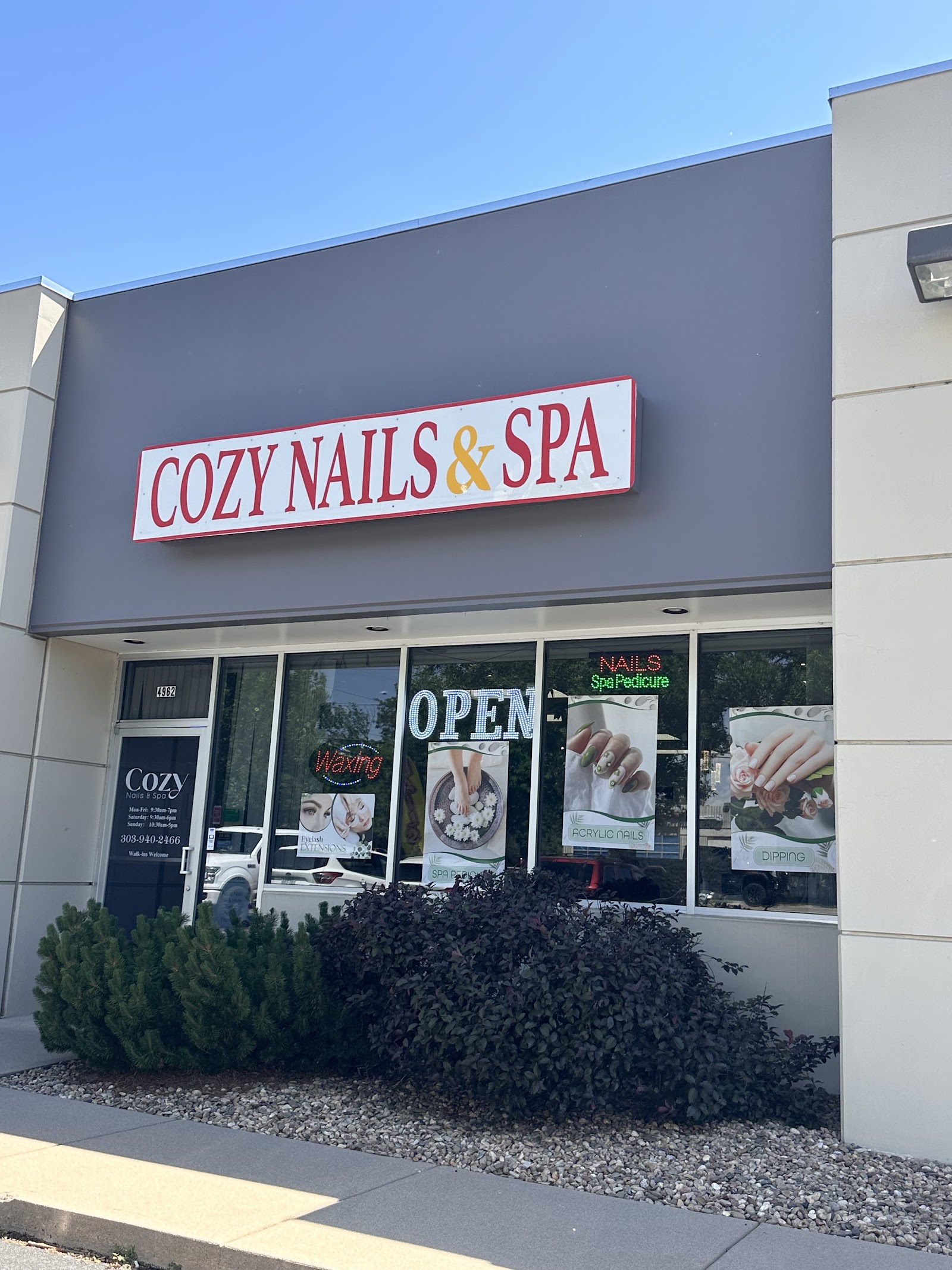 Cozy Nails & Spa nail photo 7